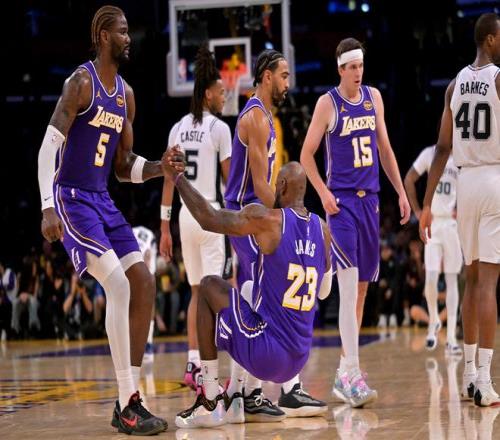 杜拜强势逆,负再传捷报,昨夜,谈球吧官网,谈球吧官网在线娱乐平台