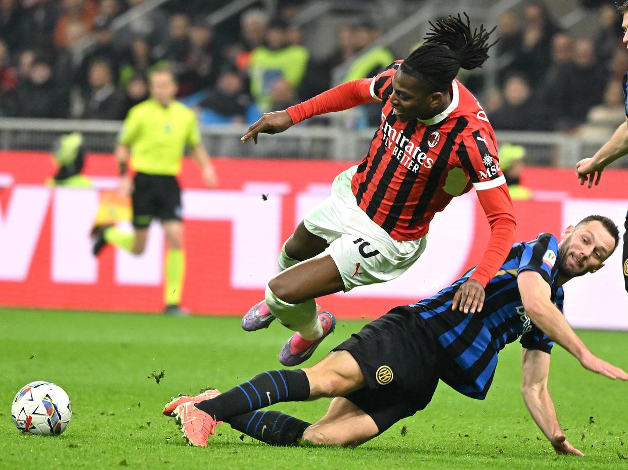 澳门凭借其 澳门凭借其